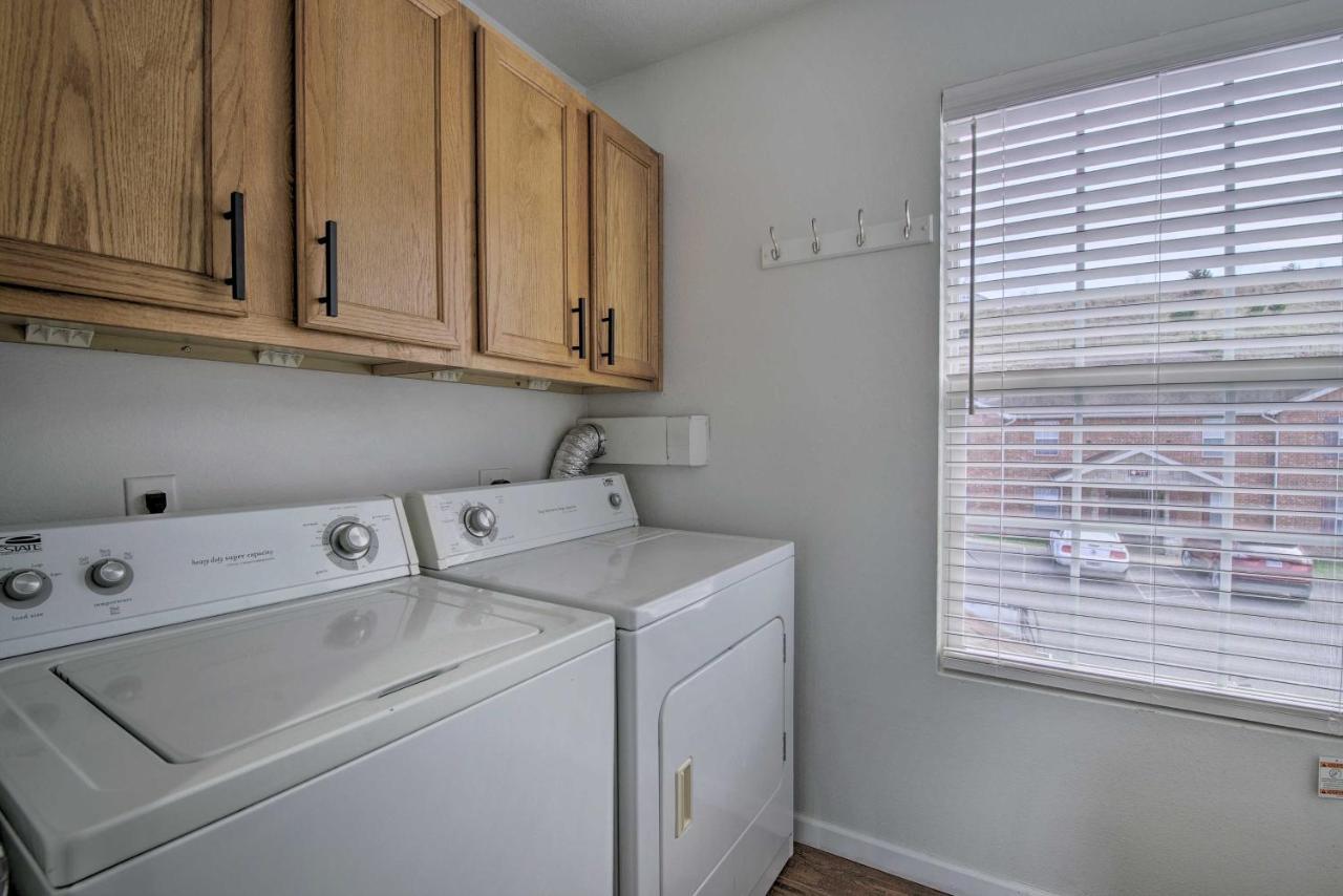 Branson Escape With Shared Pool, 5 Mi To Lake! Bagian luar foto