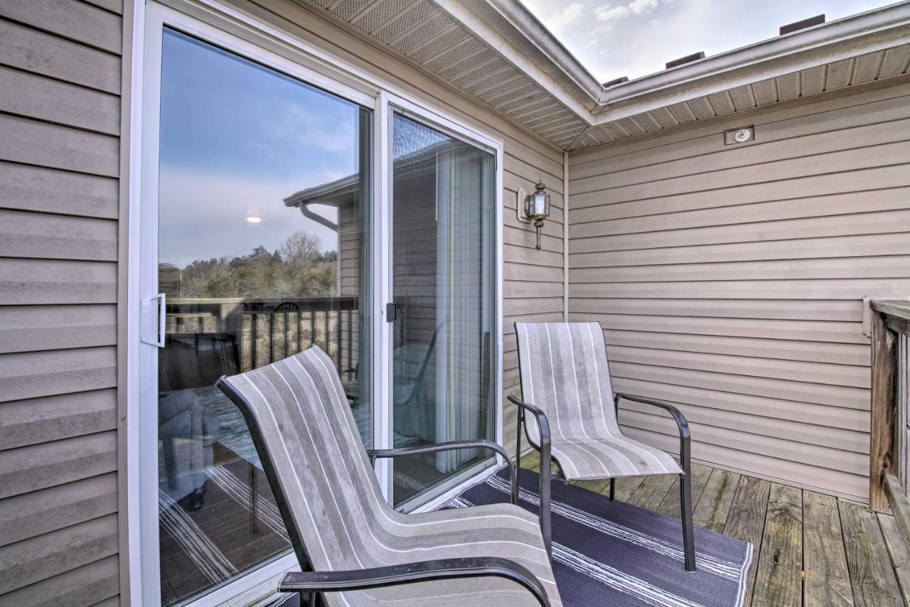 Branson Escape With Shared Pool, 5 Mi To Lake! Bagian luar foto