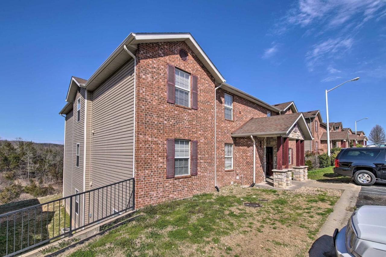Branson Escape With Shared Pool, 5 Mi To Lake! Bagian luar foto